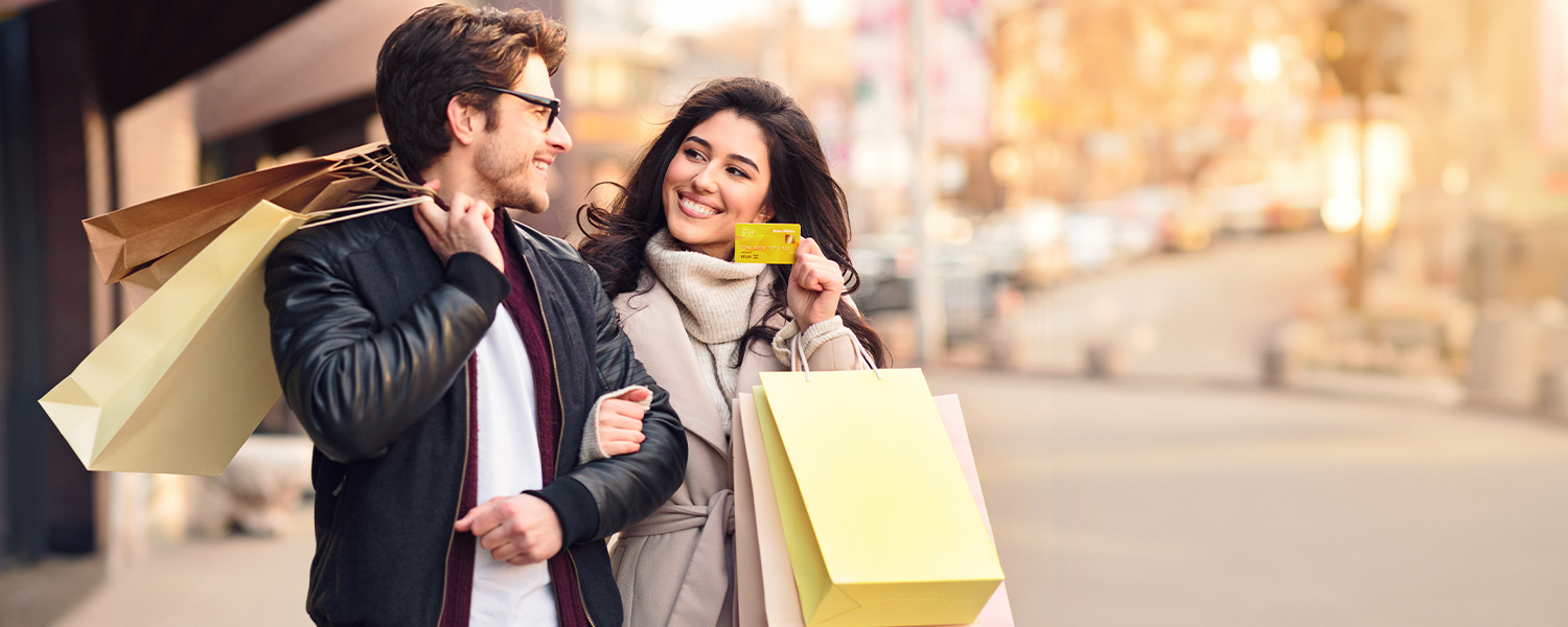 couple shopping together